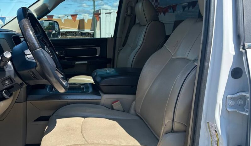 2018 Ram 3500 Limited Crew Cab 4WD LOW KM!!!! full