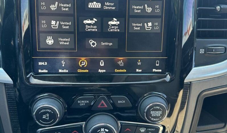 2018 Ram 3500 Limited Crew Cab 4WD LOW KM!!!! full