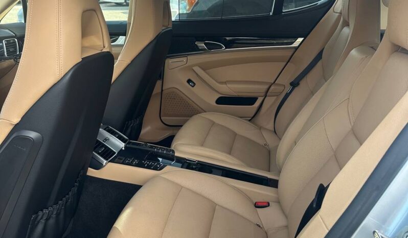 2016 Porsche Panamera 4 Edition AWD!!! full