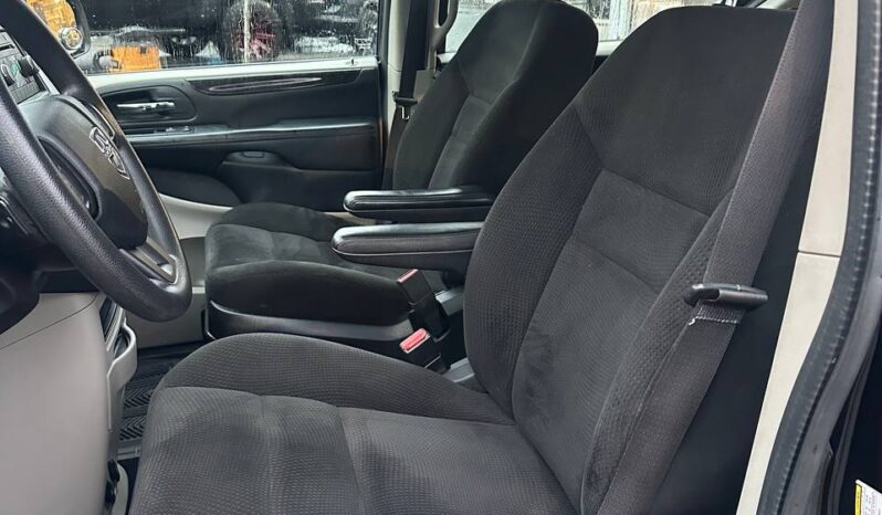 2015 Dodge Grand Caravan CVP 7 Seats!!!! full