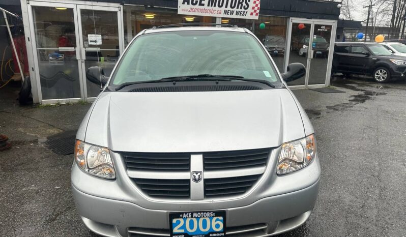 2006 Dodge Caravan SE Super LOW Km!!!! full