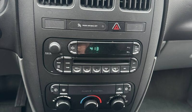 2006 Dodge Caravan SE Super LOW Km!!!! full