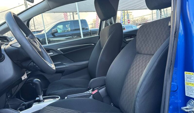 2016 Honda Fit LX Hatchback full