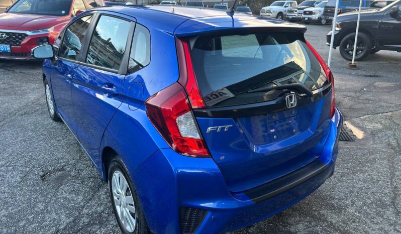 2016 Honda Fit LX Hatchback full