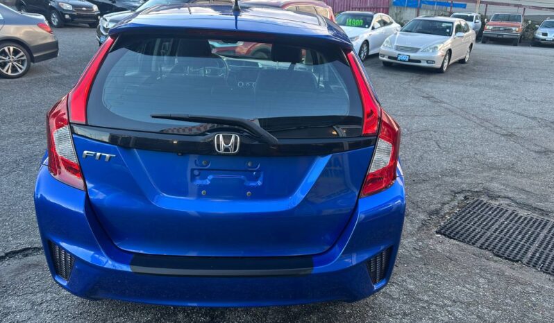 2016 Honda Fit LX Hatchback full