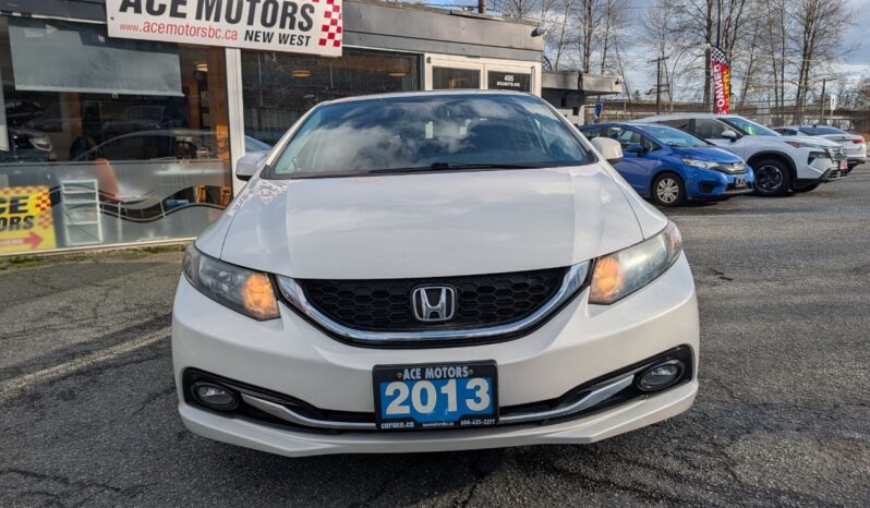 2013 Honda Civic Touring 4-Door Sedan full