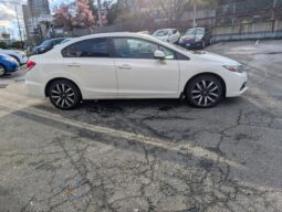 2013 Honda Civic Touring 4-Door Sedan full