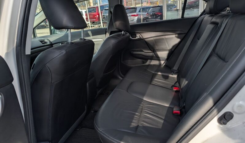 2013 Honda Civic Touring 4-Door Sedan full