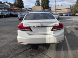 2013 Honda Civic Touring 4-Door Sedan full