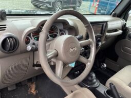 2010 Jeep Wrangler Unlimited Rubicon 4WD Manual!!!! full