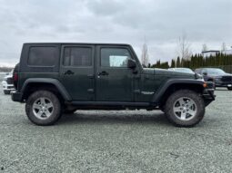 2010 Jeep Wrangler Unlimited Rubicon 4WD Manual!!!! full