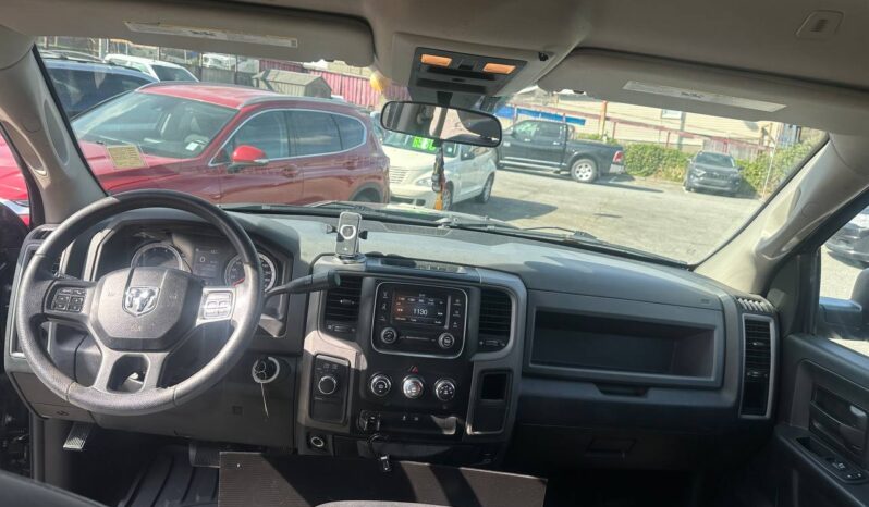 2017 Ram 1500 Express Quad Cab 4WD!!!! full