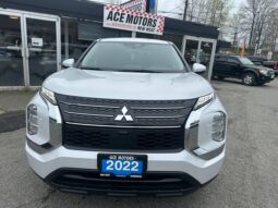2022 Mitsubishi Outlander ES S-AWD 7 Seats!!!! full