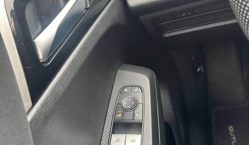 2022 Mitsubishi Outlander ES S-AWD 7 Seats!!!! full