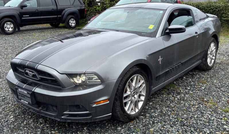 2013 Ford Mustang Auto V6!!!! full