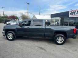 2018 Chevrolet Silverado 1500 LT Crew Cab 4WD Long Box!!! full