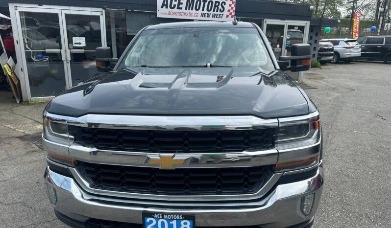 2018 Chevrolet Silverado 1500 LT Crew Cab 4WD Long Box!!! full