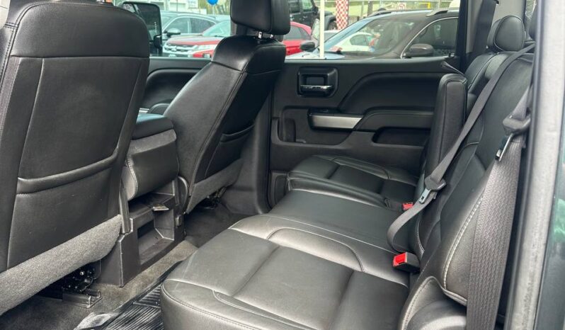 2018 Chevrolet Silverado 1500 LT Crew Cab 4WD Long Box!!! full