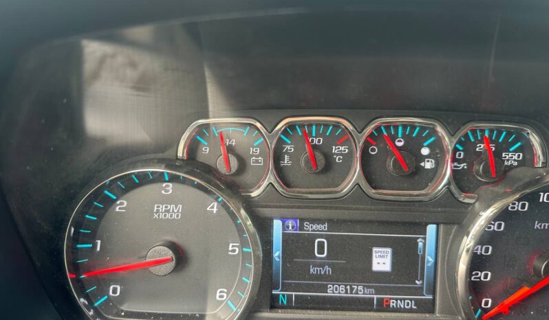 2018 Chevrolet Silverado 1500 LT Crew Cab 4WD Long Box!!! full