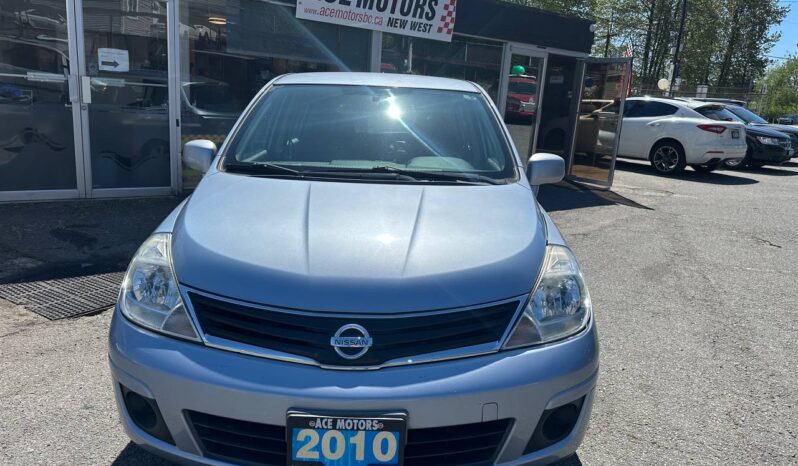 2010 Nissan Versa S Auto Super LOW KM!!!! full