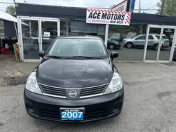 2007 Nissan Versa SL Auto Super LOW KM!!!! full