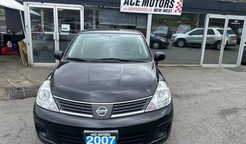 2007 Nissan Versa SL Auto Super LOW KM!!!! full