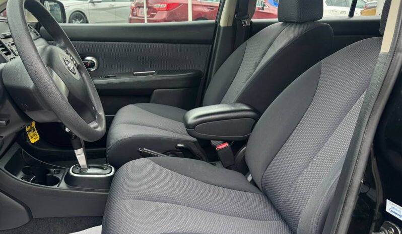2007 Nissan Versa SL Auto Super LOW KM!!!! full