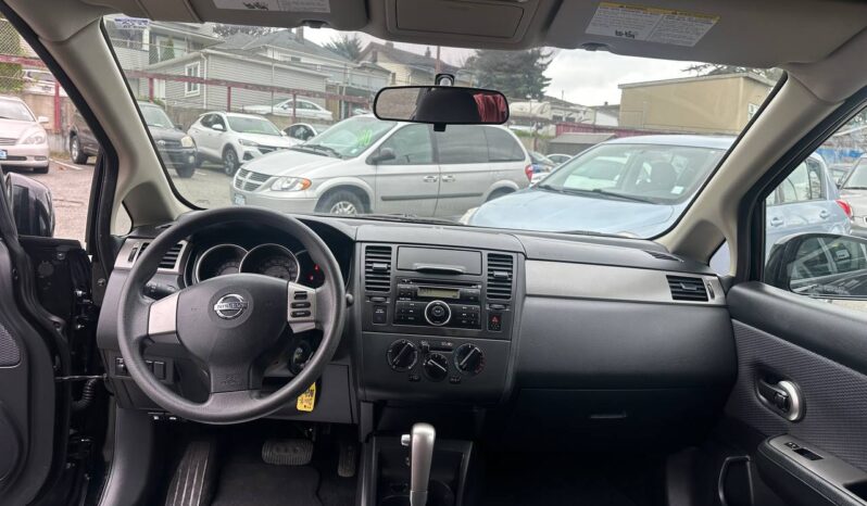 2007 Nissan Versa SL Auto Super LOW KM!!!! full