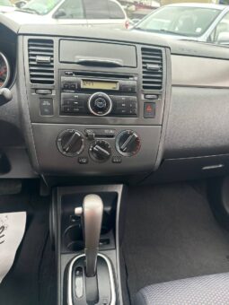 2007 Nissan Versa SL Auto Super LOW KM!!!! full