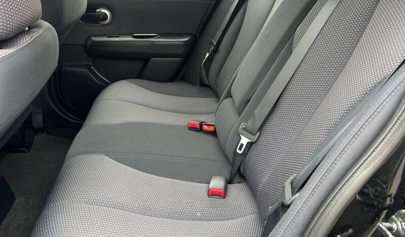 2007 Nissan Versa SL Auto Super LOW KM!!!! full