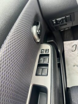 2007 Nissan Versa SL Auto Super LOW KM!!!! full