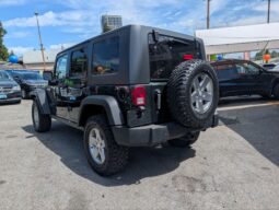 2010 Jeep Wrangler Unlimited Rubicon 4WD Manual!!!! full