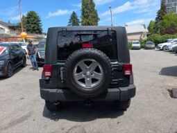 2010 Jeep Wrangler Unlimited Rubicon 4WD Manual!!!! full