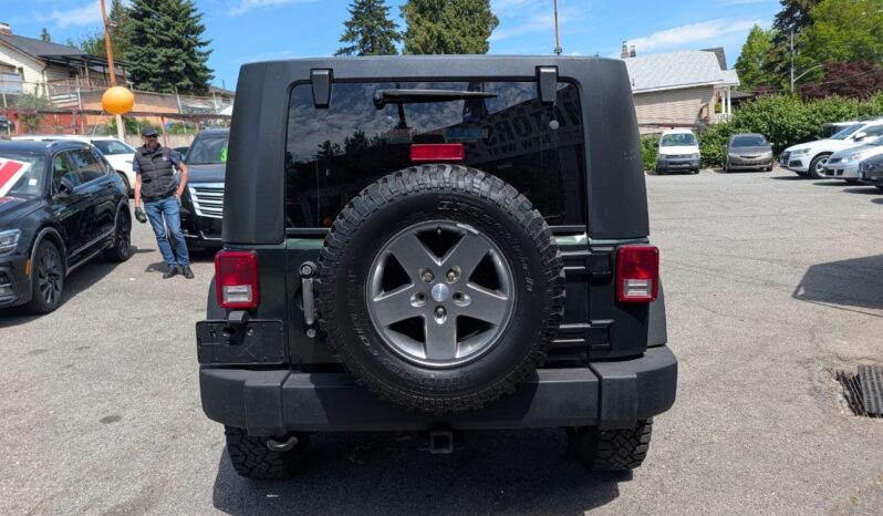 2010 Jeep Wrangler Unlimited Rubicon 4WD Manual!!!! full
