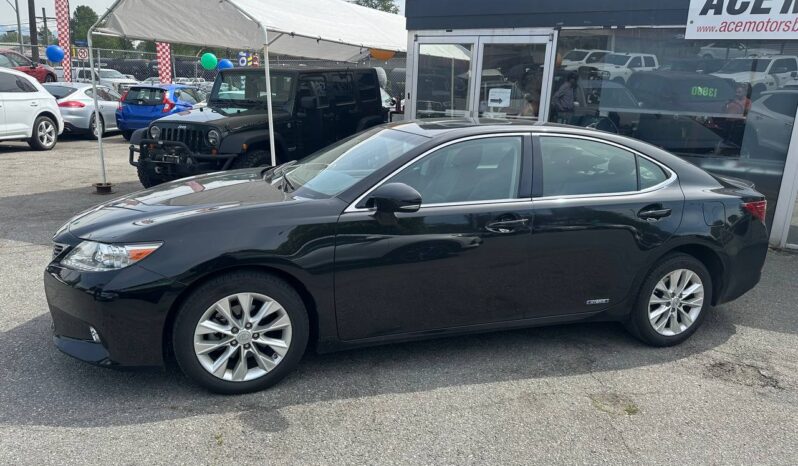 2013 Lexus ES300 Hybrid LOW KM!!! full