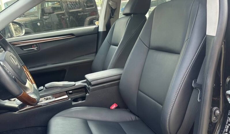 2013 Lexus ES300 Hybrid LOW KM!!! full