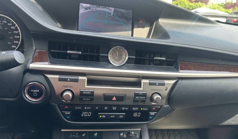 2013 Lexus ES300 Hybrid LOW KM!!! full