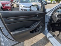 2021 Honda Accord Touring Sedan full