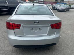 2011 Kia Forte LX Auto LOW KM!!! full