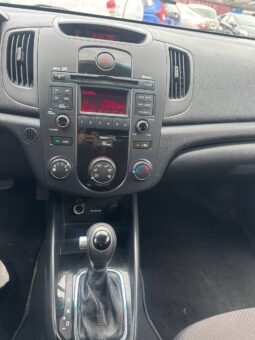 2011 Kia Forte LX Auto LOW KM!!! full