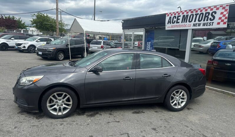 2013 Chevrolet Malibu Eco Hybrid Sedan – Low kms! full