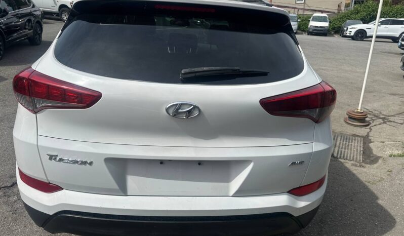 2017 Hyundai Tucson SE AWD full