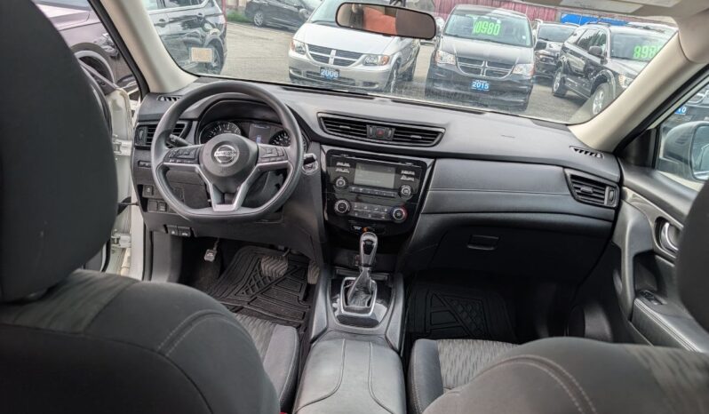 2017 Nissan Rogue SV AWD Moonroof full