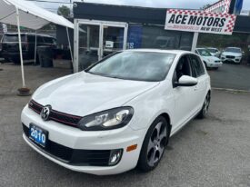 2010 Volkswagen Golf GTI DSG 4 door Hatchback