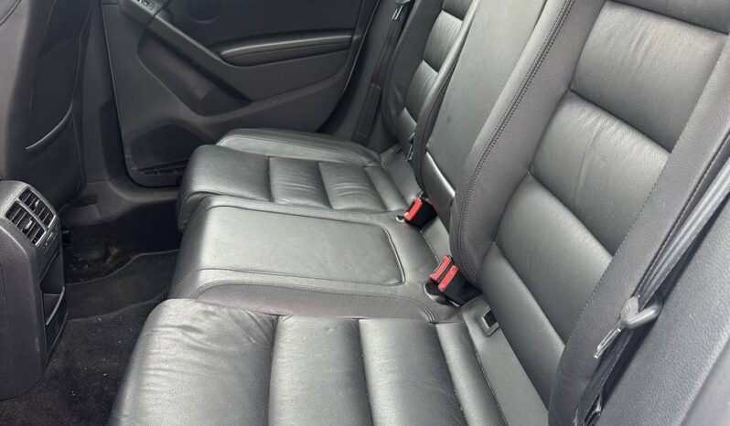 2010 Volkswagen Golf GTI DSG 4 door Hatchback full