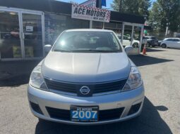 2007 Nissan Versa S 5 door Hatchback full