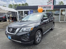2018 Nissan Pathfinder S 4WD 7 Seats!