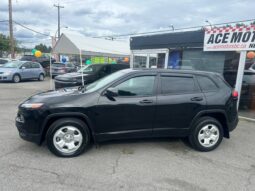 2014 Jeep Cherokee Sport 4WD LOW KM!! full