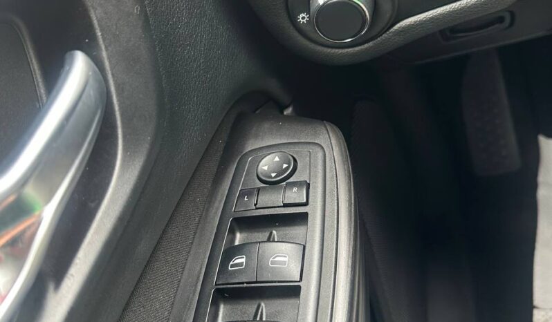 2014 Jeep Cherokee Sport 4WD LOW KM!! full