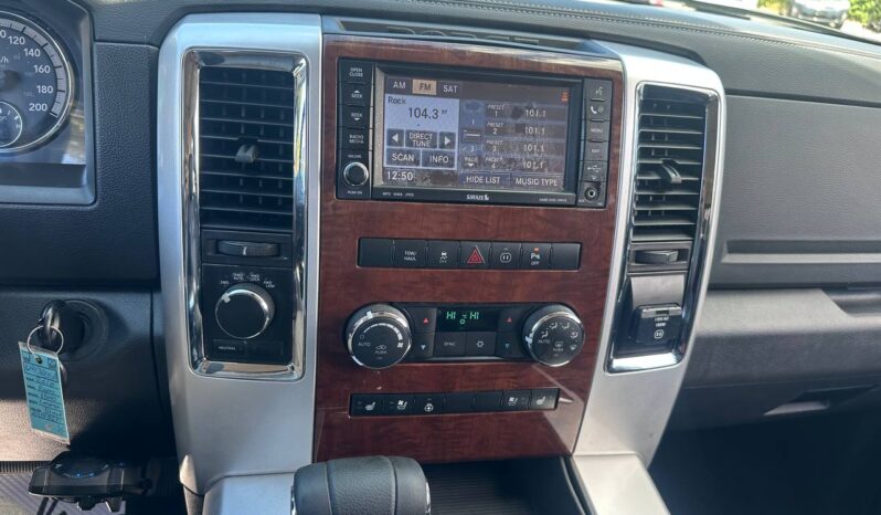 2010 Dodge Ram 1500 Laramie 4×4! full